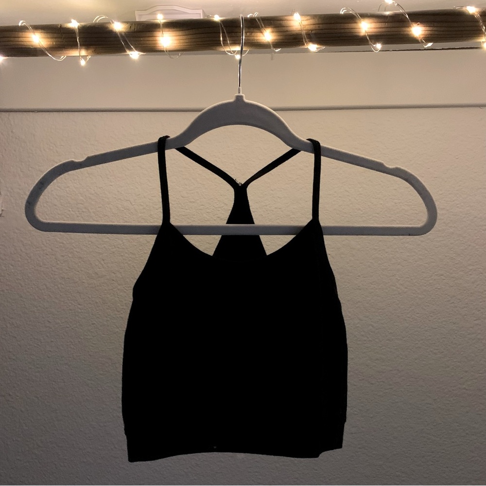 small black cropped cami top